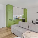 2 Bedroom Steps To Nivy Station Bratislava